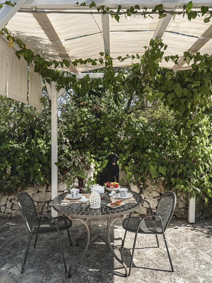 Trulli Del Bosco Bed & Breakfast Алберобело Екстериор снимка