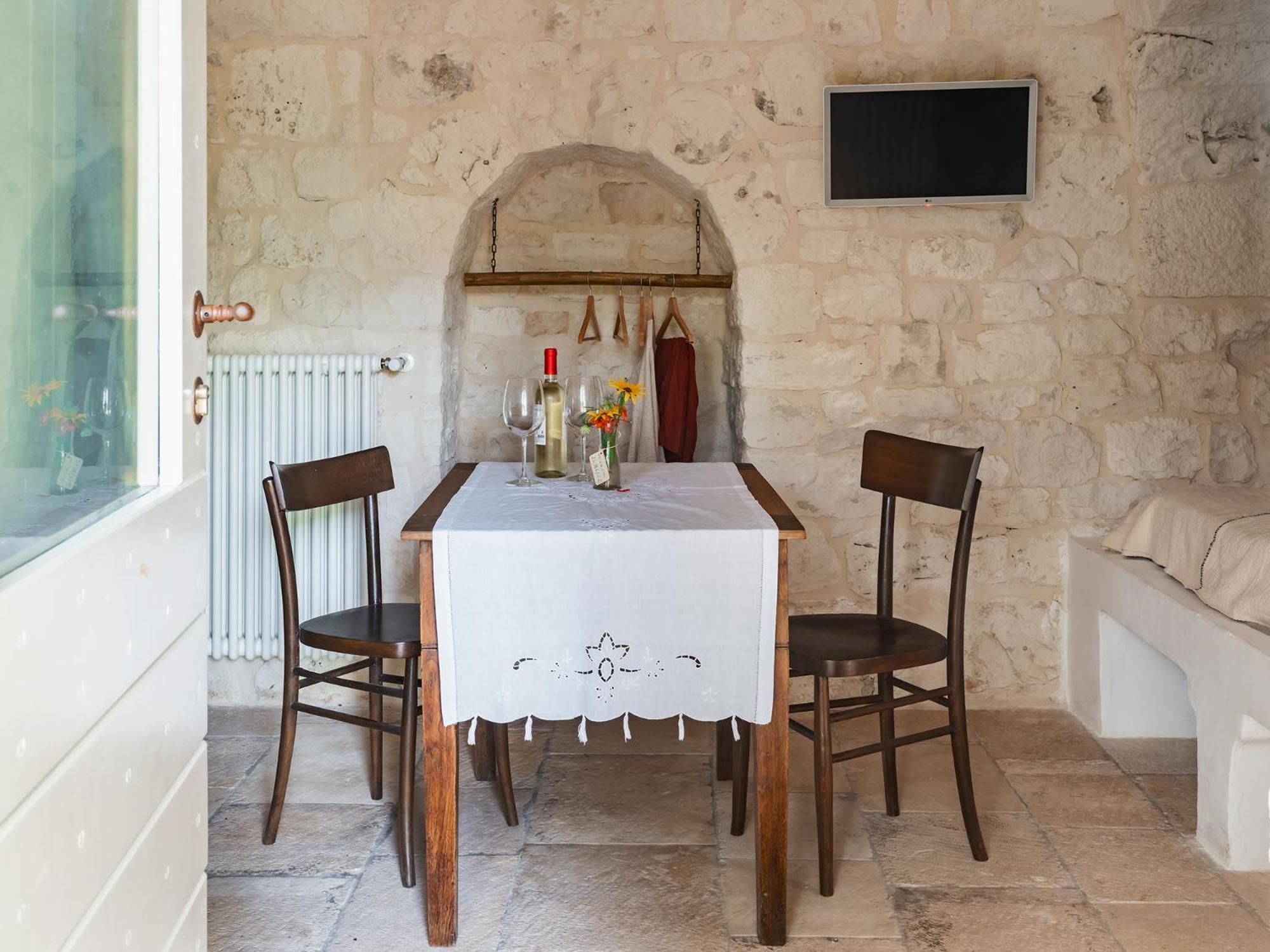 Trulli Del Bosco Bed & Breakfast Алберобело Екстериор снимка