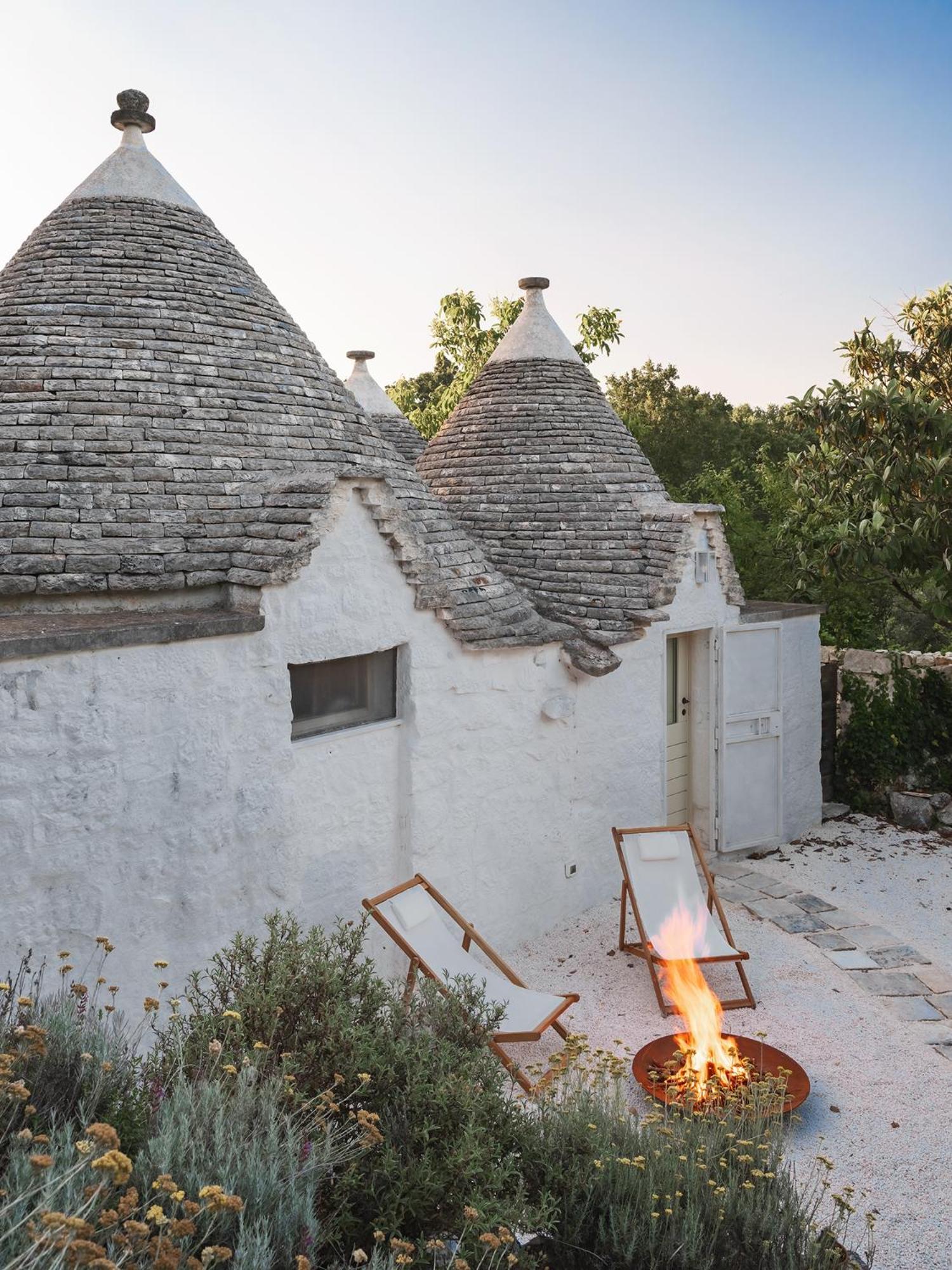 Trulli Del Bosco Bed & Breakfast Алберобело Екстериор снимка